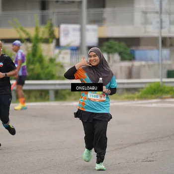 Runner Photo 8218854