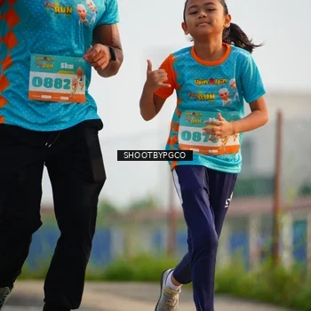 Runner Photo 8218936