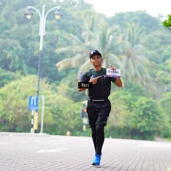 Runner Photo 8218999