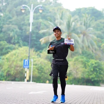 Runner Photo 8219051