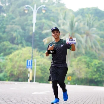 Runner Photo 8219054