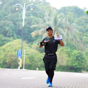 Runner Photo 8219072