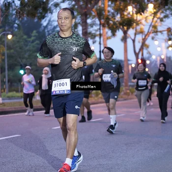 Runner Photo 8219087