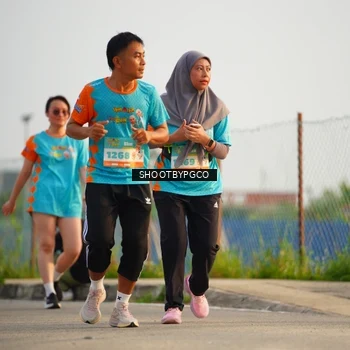 Runner Photo 8219100