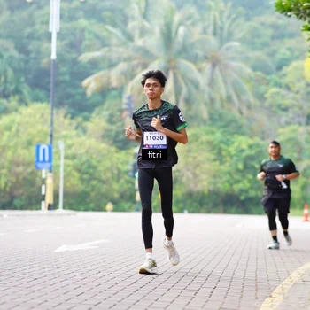 Runner Photo 8219119