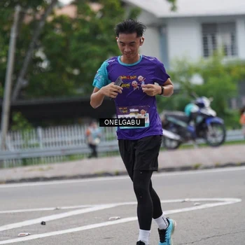 Runner Photo 8219200