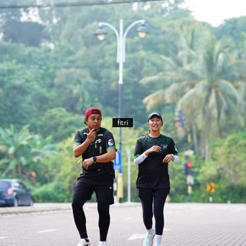 Runner Photo 8219340