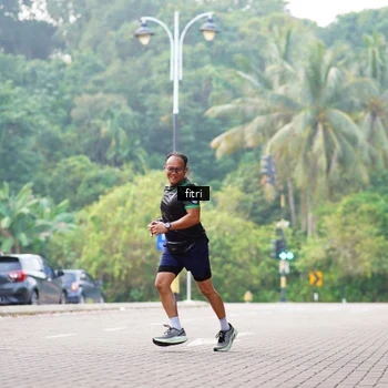 Runner Photo 8219379