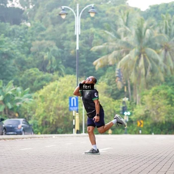 Runner Photo 8219384