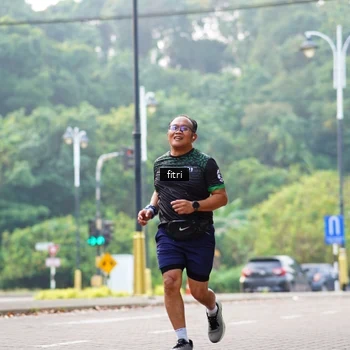 Runner Photo 8219396