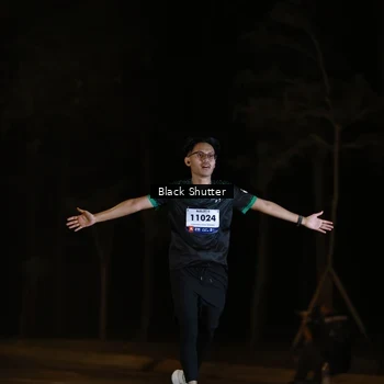 Runner Photo 8219399