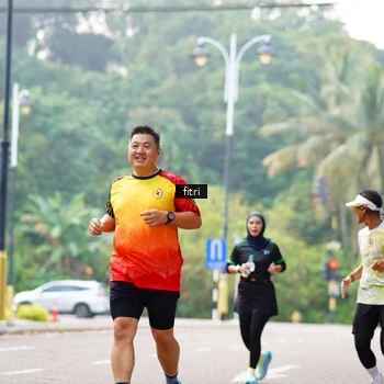 Runner Photo 8219542