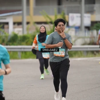 Runner Photo 8219569