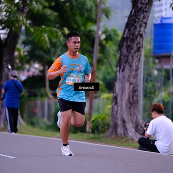 Runner Photo 8219649