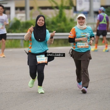 Runner Photo 8219675