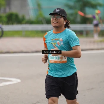 Runner Photo 8219681
