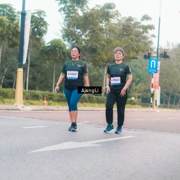 Runner Photo 8219685
