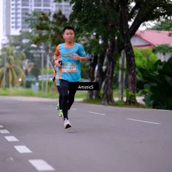 Runner Photo 8219693
