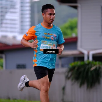 Runner Photo 8219699