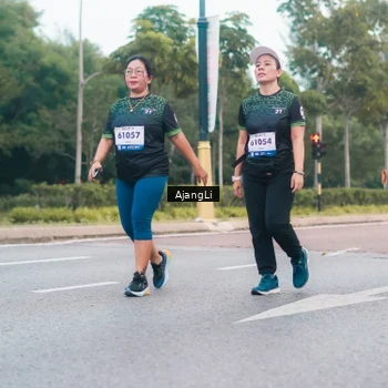 Runner Photo 8219708