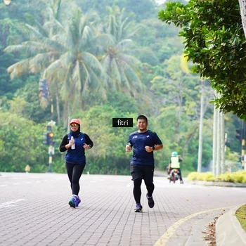 Runner Photo 8219713