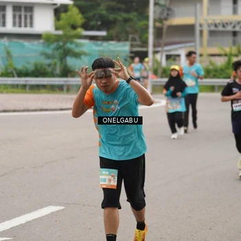 Runner Photo 8219743
