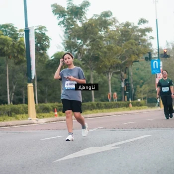 Runner Photo 8219760