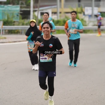 Runner Photo 8219767