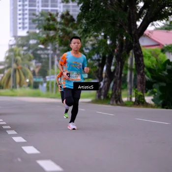 Runner Photo 8219770