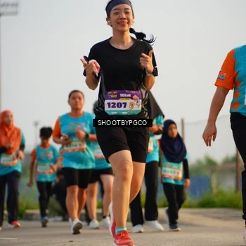 Runner Photo 8219789