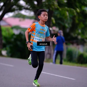 Runner Photo 8219800