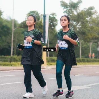 Runner Photo 8219817