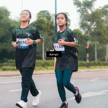 Runner Photo 8219844
