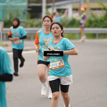 Runner Photo 8219883