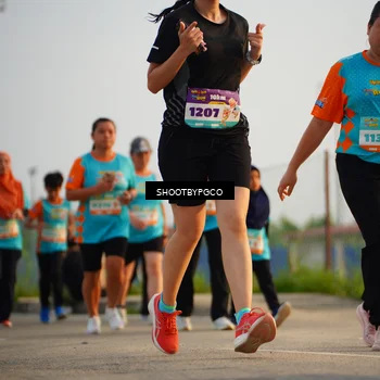 Runner Photo 8219900