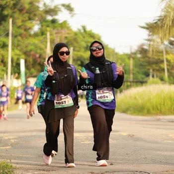 Runner Photo 8220004
