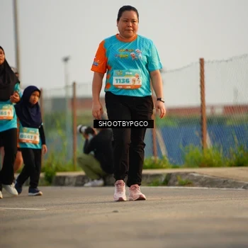 Runner Photo 8220014