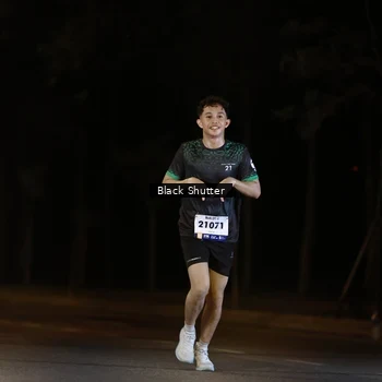 Runner Photo 8220073