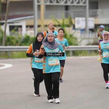 Runner Photo 8220120