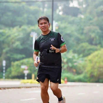 Runner Photo 8220135