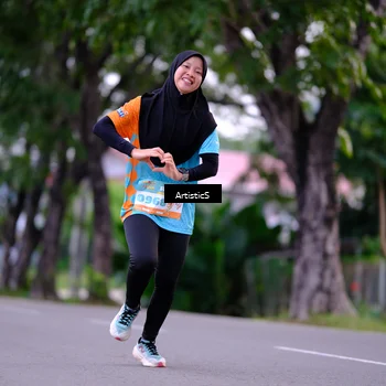 Runner Photo 8220146