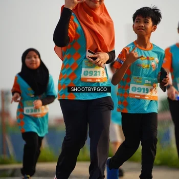 Runner Photo 8220195