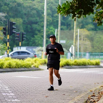Runner Photo 8220240