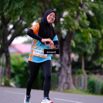 Runner Photo 8220257
