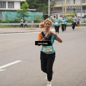Runner Photo 8220287