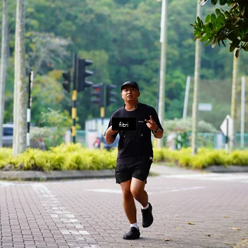 Runner Photo 8220313