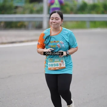 Runner Photo 8220429