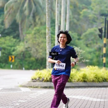 Runner Photo 8220460