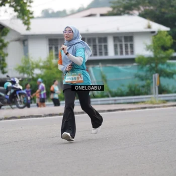 Runner Photo 8220509