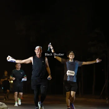 Runner Photo 8220523